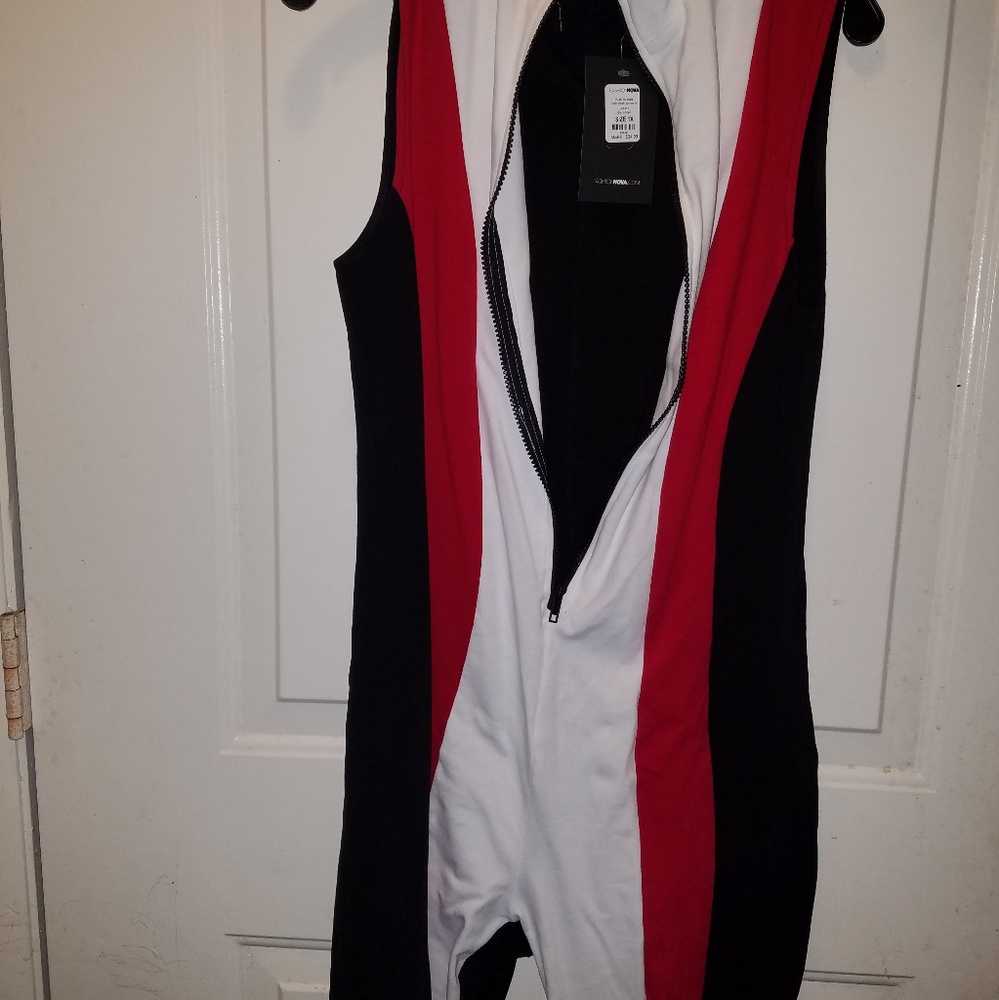 Tri-colored Red, White and Black Fashion Nova